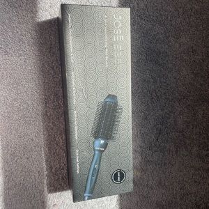 Jose Eber Hot Brush!